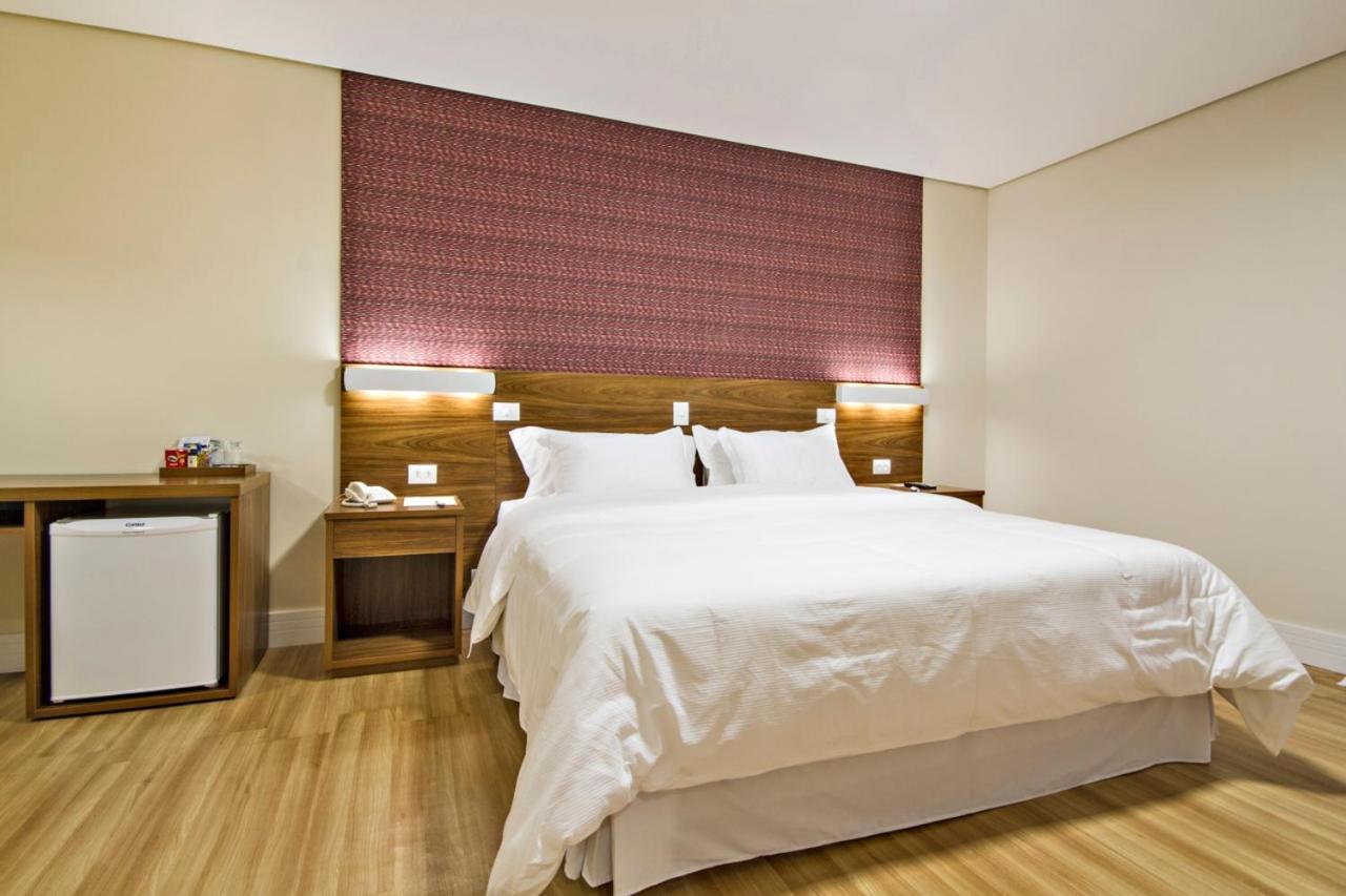 Hotel Chateau Campos do Jordão Eksteriør billede